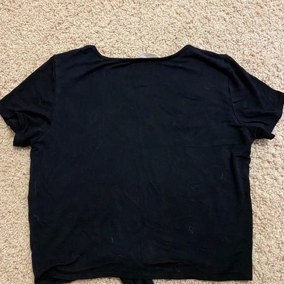 Black crop top - Picture 2 of 2